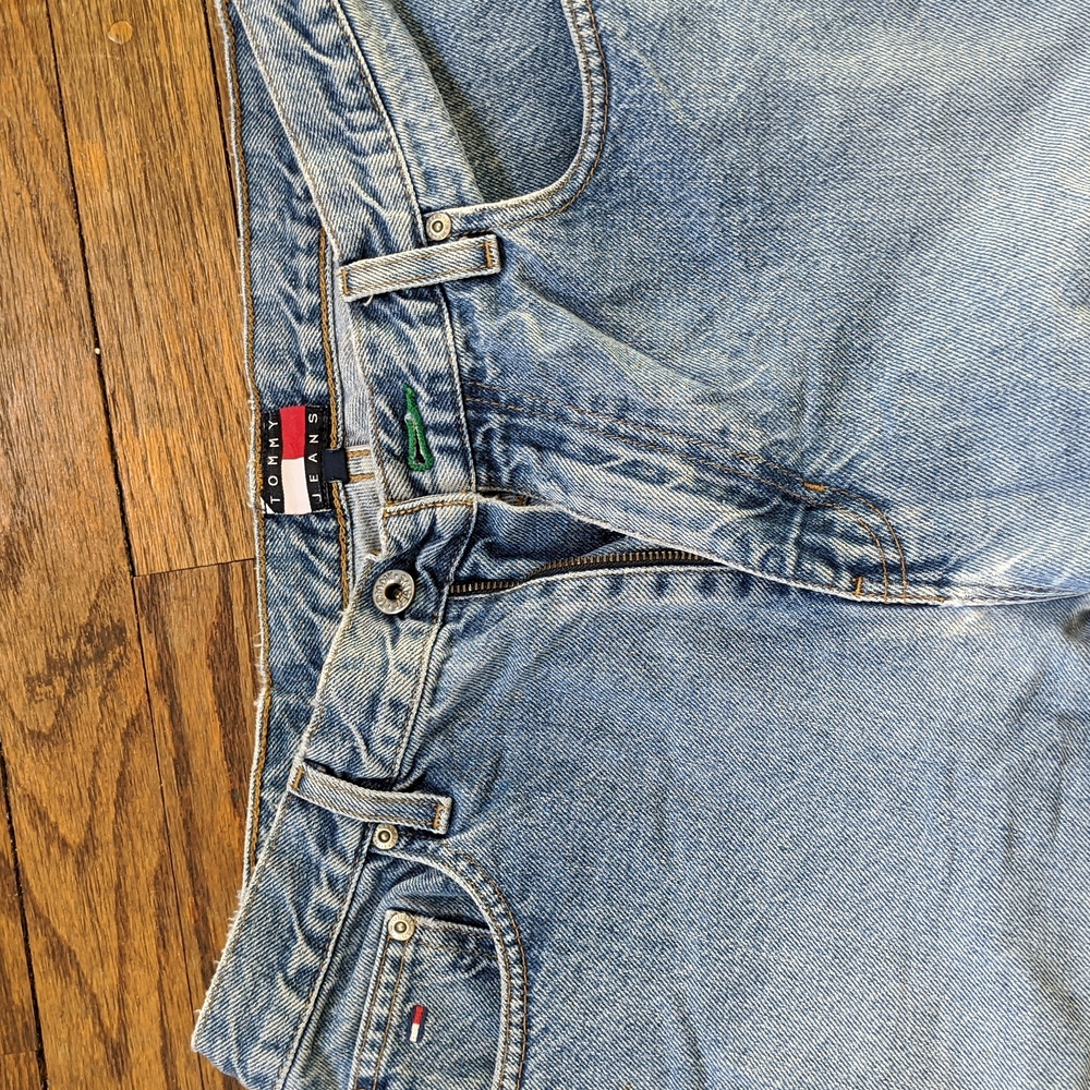 Tommy Hilfiger Jeans - Picture 4 of 4
